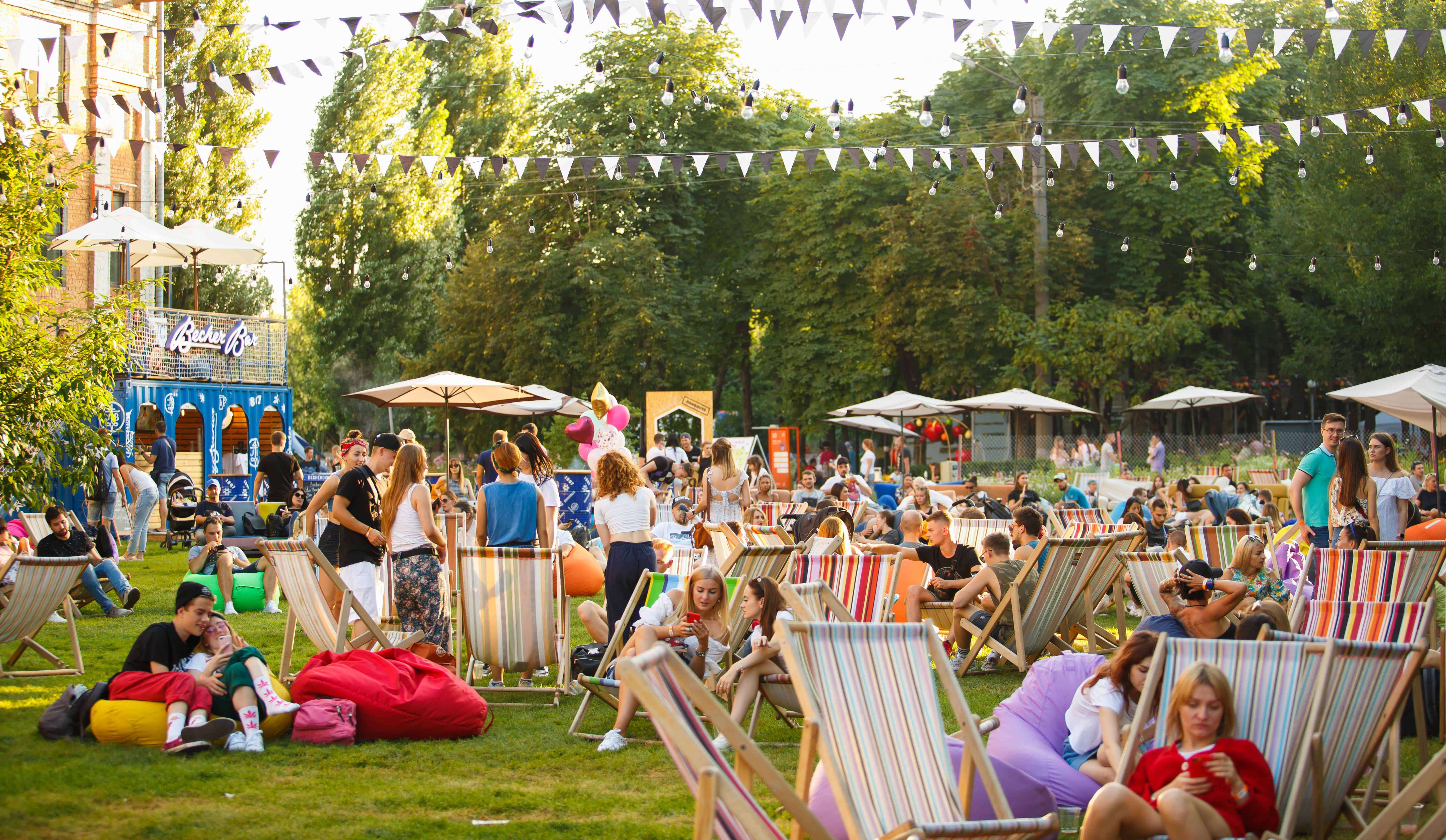 Bring your brand to life with lasting experiences that engage consumers & drive advocacy 